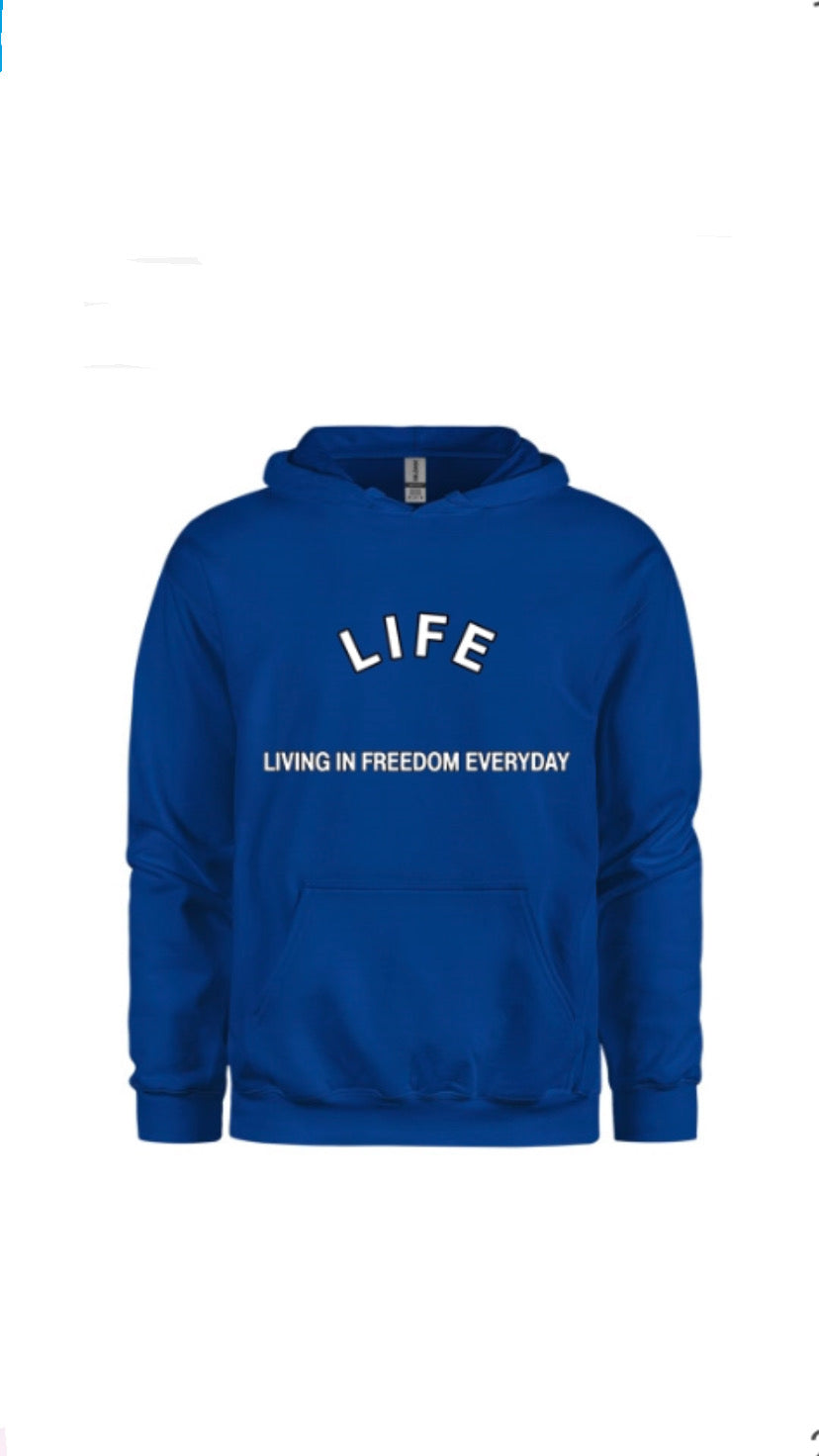 STATEMENT HOODIE